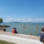 Háziállatbarát Bichon Medencehasználattal Сasa de vacaciones