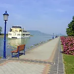 Háziállatbarát Bichon Medencehasználattal Сasa de vacaciones Fonyód