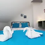 Háziállatbarát Bichon Medencehasználattal Сasa de vacaciones